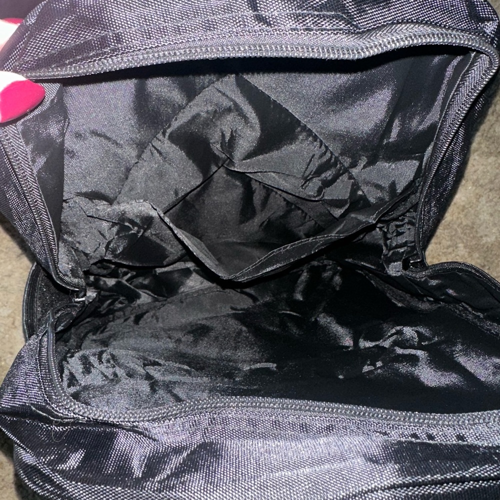 Super Fun Demon Slayer Backpack 🎒 - Picture 4 of 4